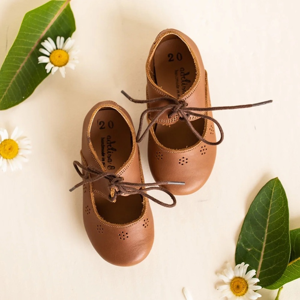 Adelisa & Co girls size 30 (12) brown leather sol